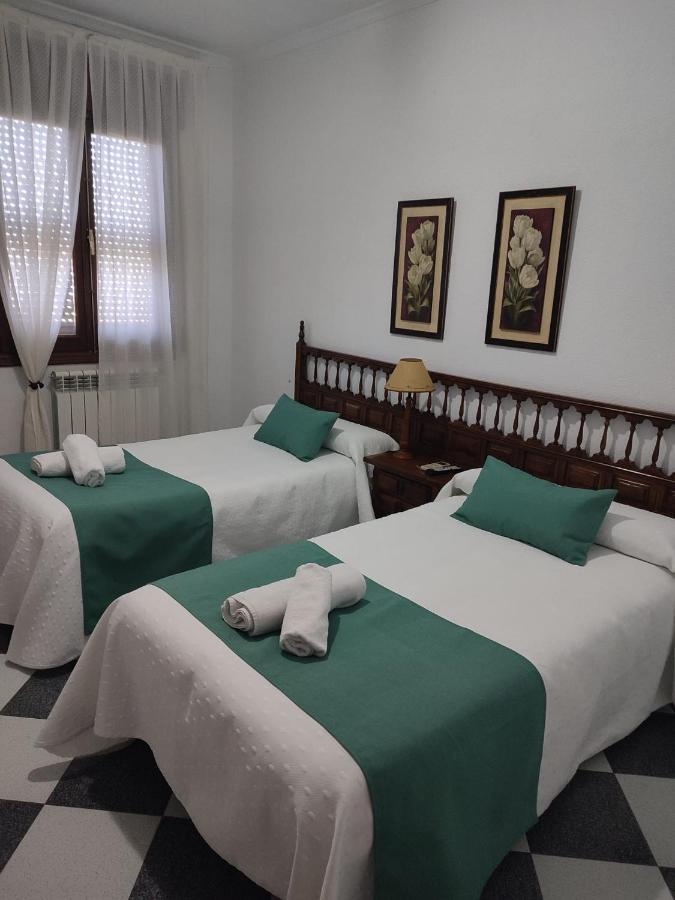 Hostal El Fogon De Felisa Herrera del Duque 外观 照片
